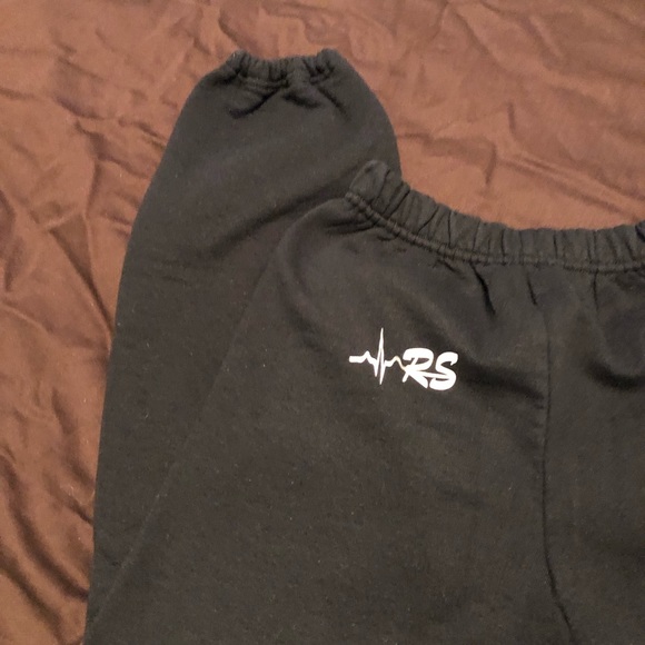 Jerzees sweatpants - Picture 2 of 4